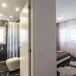 וילה Karina *
